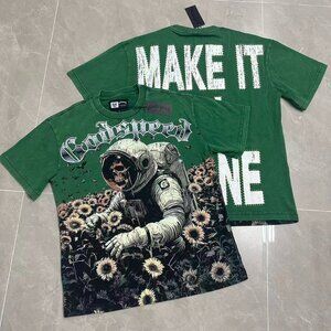 Green Graphic Tee with Astronaut Design